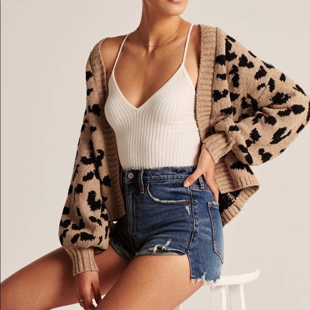 Abercrombie & Fitch Leopard Cardigan - Small